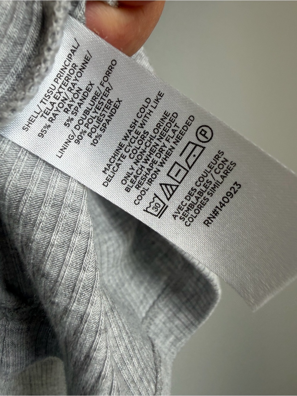 Lou & Grey Built In Bra Ribbed Crewneck Tee - Picture 6 of 6